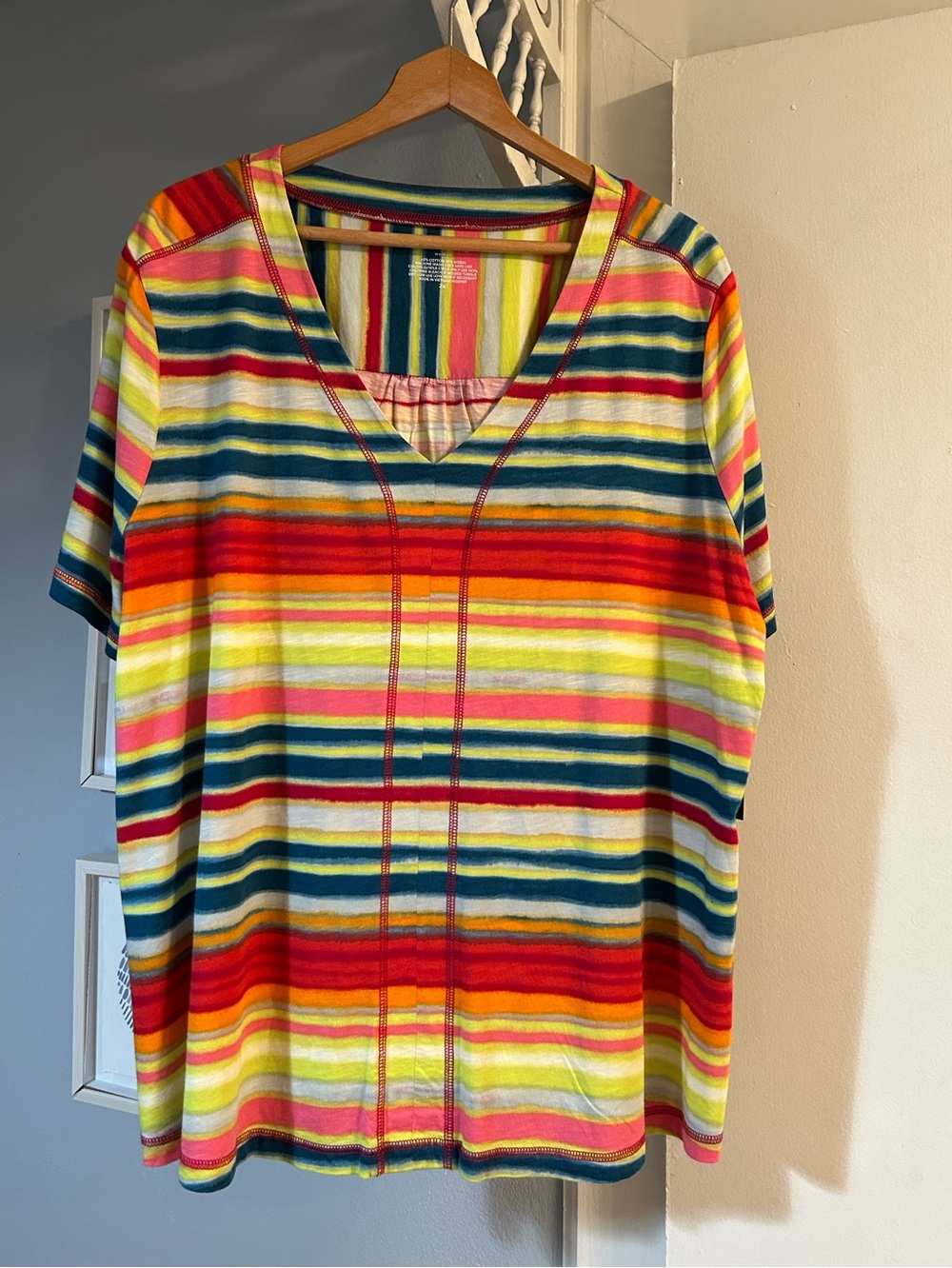 NWT Westbound Short Sleeve Multi-Stripe Women's Top Size 2 X Colorful Stripe